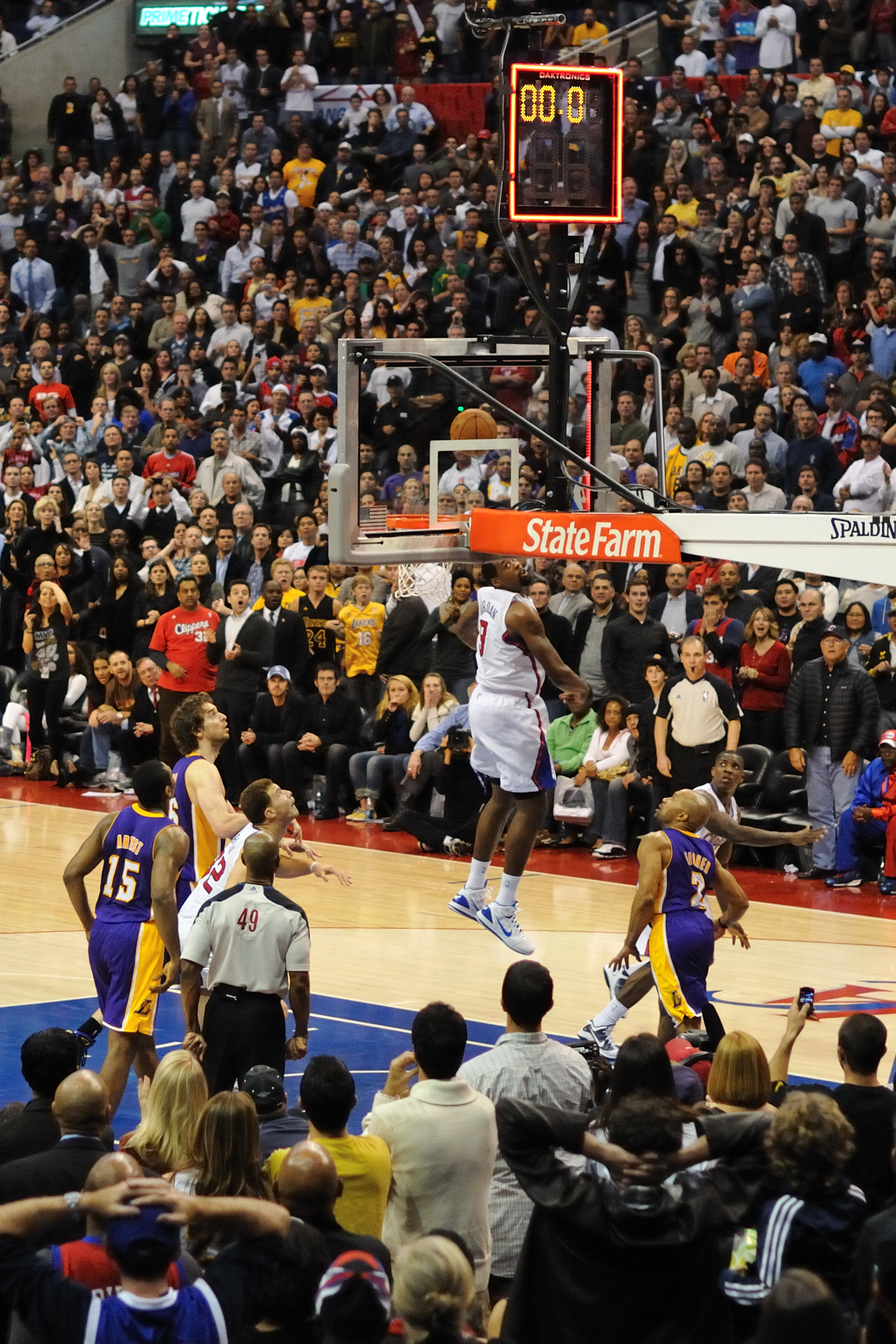 incident adds another layer to the Lakers' challenges, with a 3-7 performance since their victory in the NBA's in-season tournament.